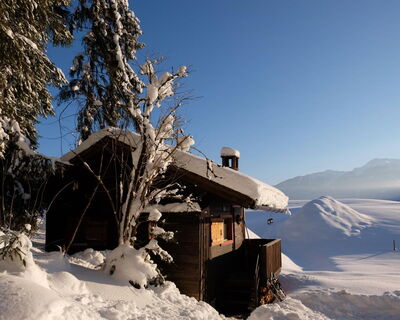 Waldhüttl am Karwendelgebirge